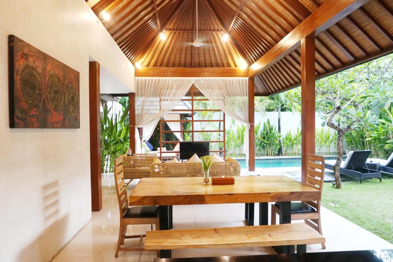 Nil Villa Seminyak Екстериор снимка