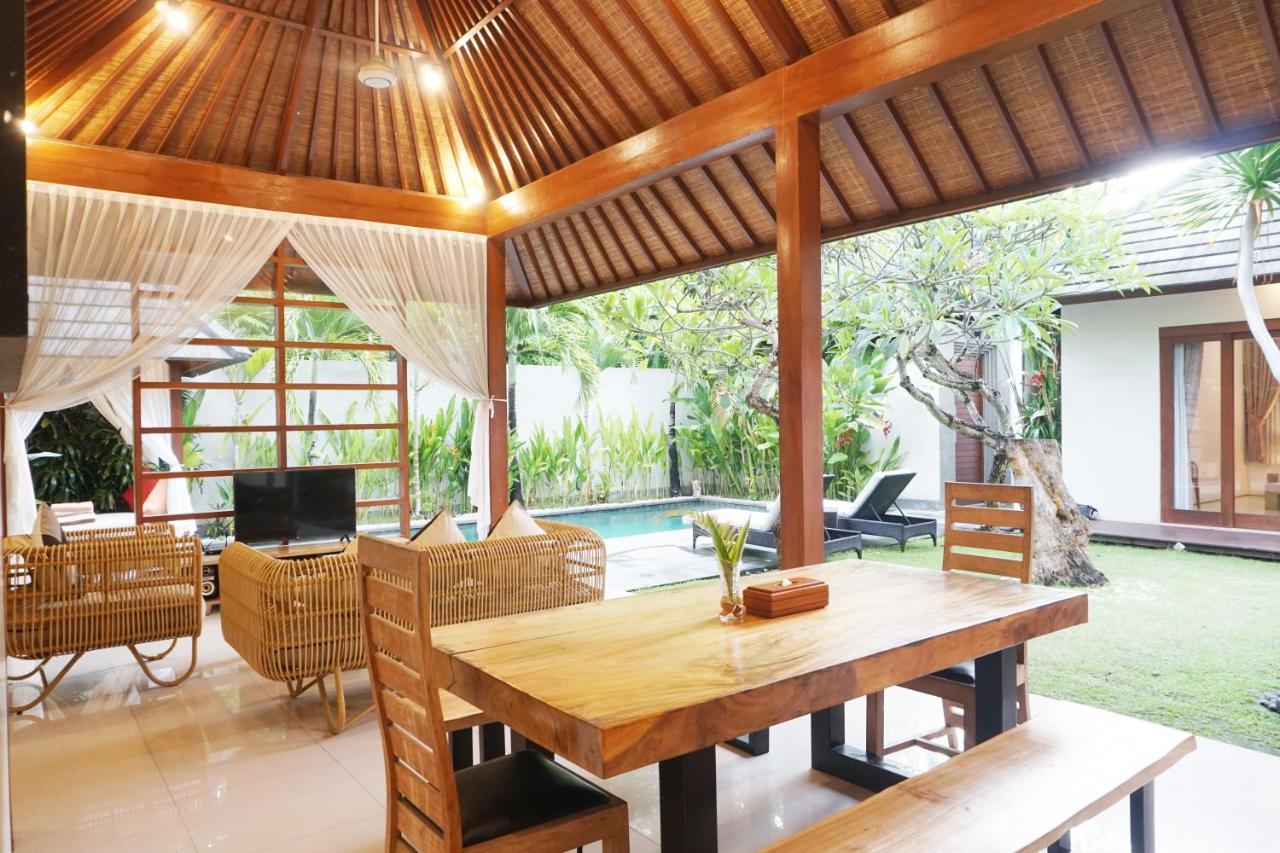 Nil Villa Seminyak Екстериор снимка