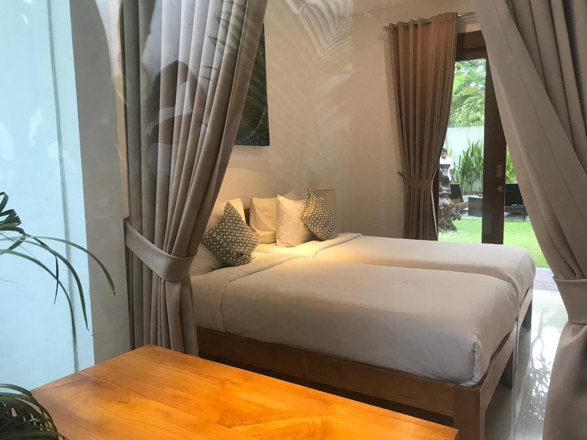 Nil Villa Seminyak Екстериор снимка