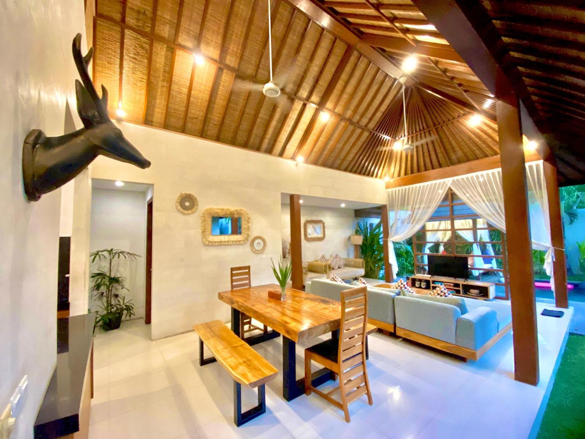 Nil Villa Seminyak Екстериор снимка