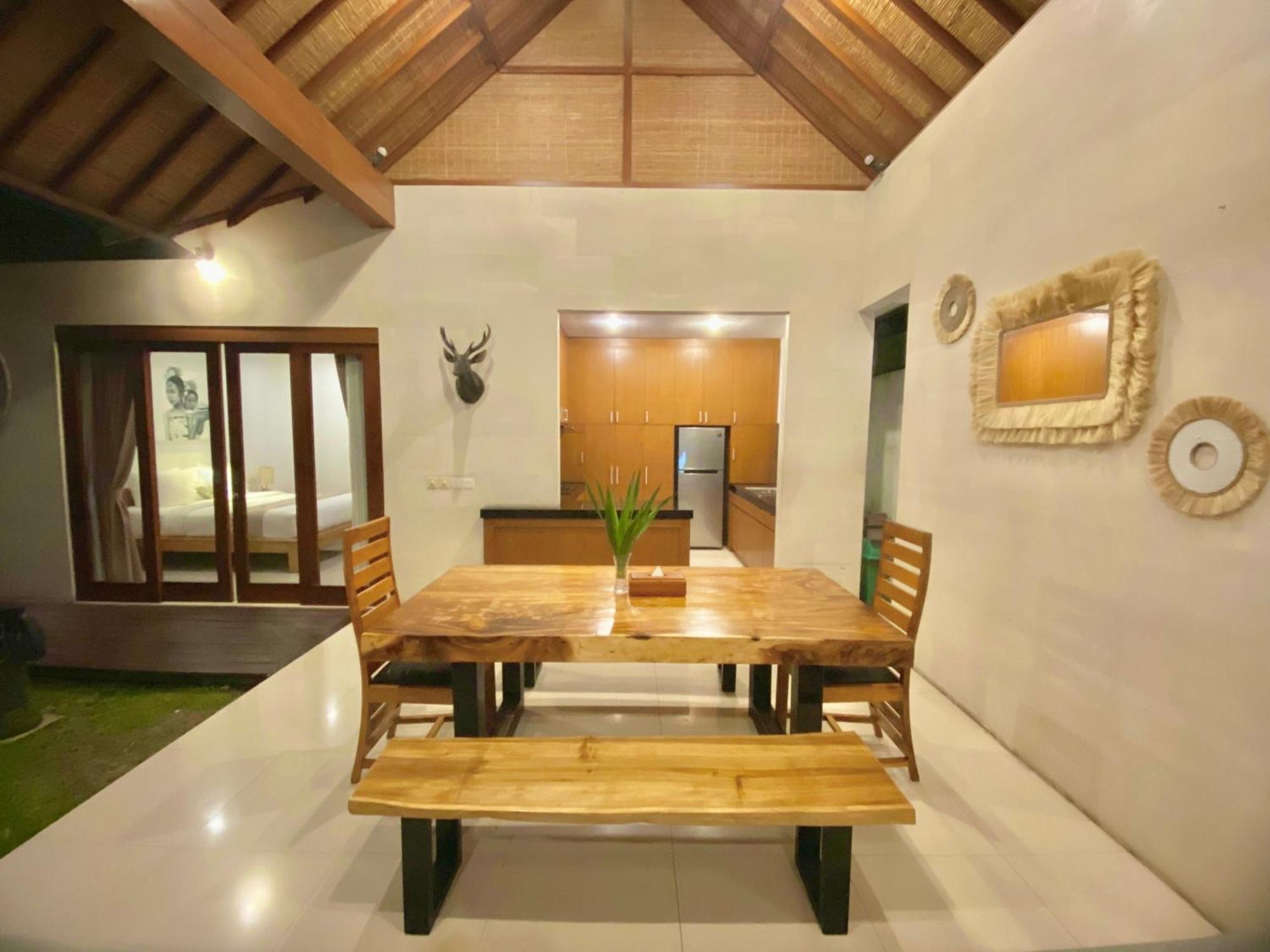 Nil Villa Seminyak Екстериор снимка