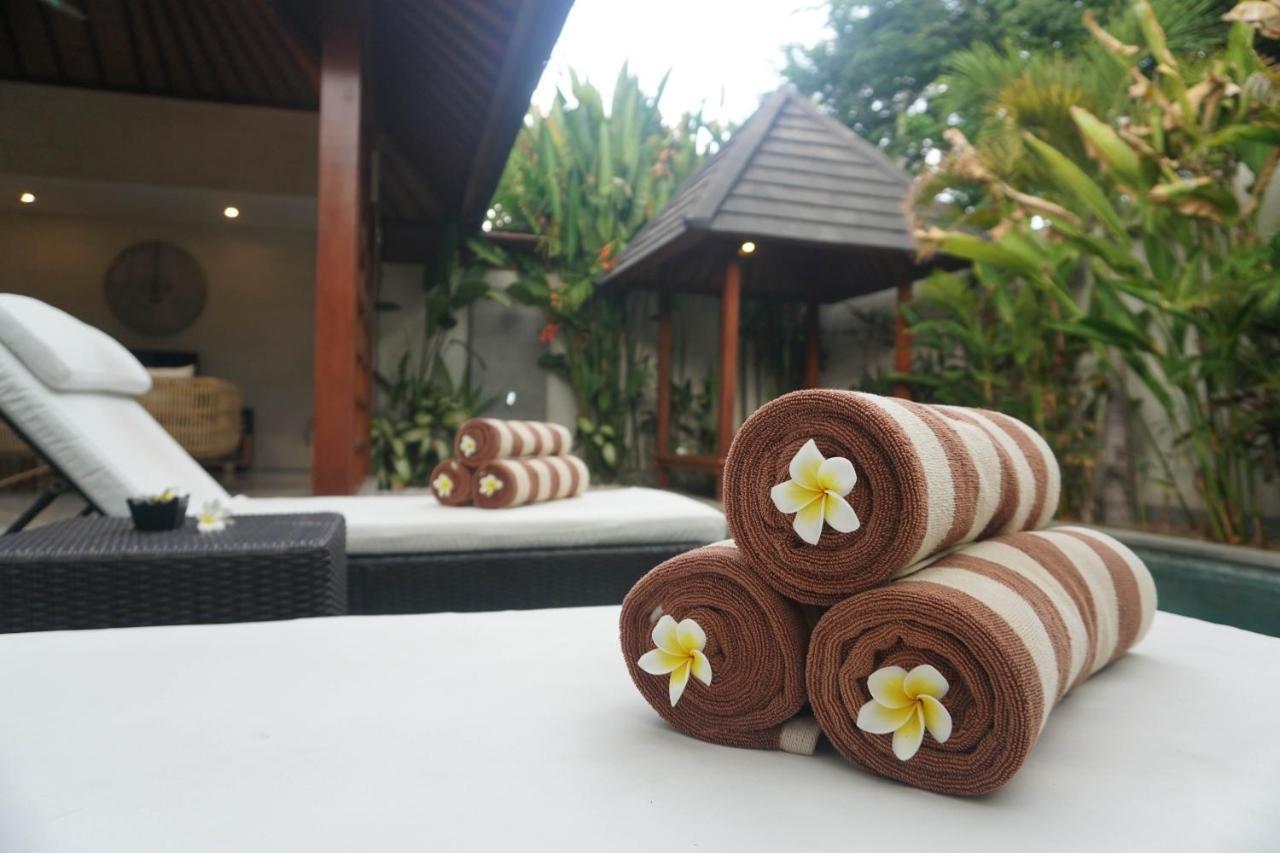Nil Villa Seminyak Екстериор снимка